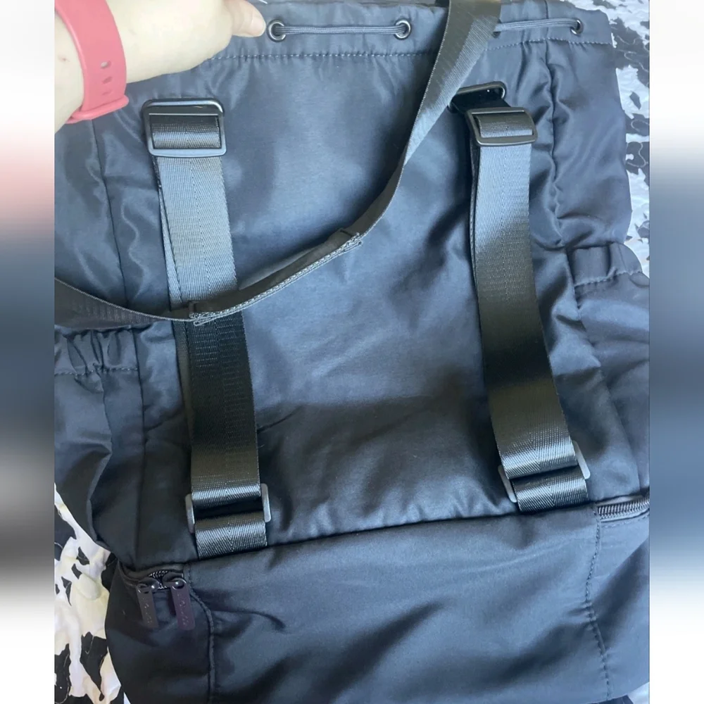 NWT Beyond Yoga Black Convertible Backpack